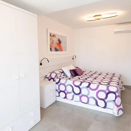 Entero A 1 Minuto De La Playa * Benidorm